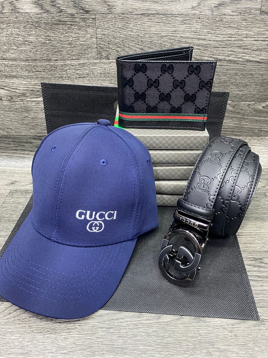 KIT GORRA  Gucci